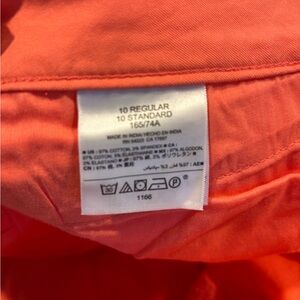 Old Navy Pixie Short in Coral